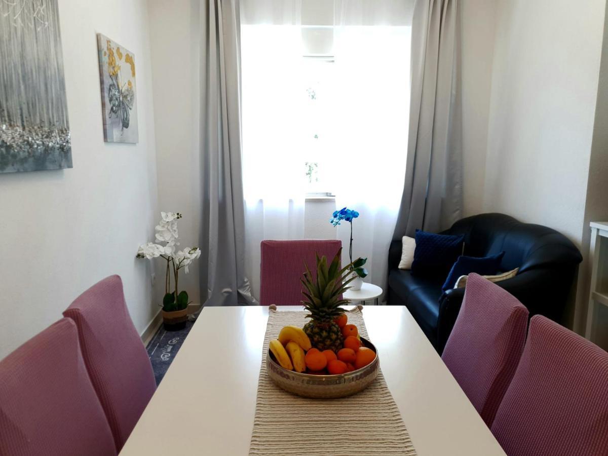 Orchid Seaview Apartment With Garage Parking 자톤 외부 사진