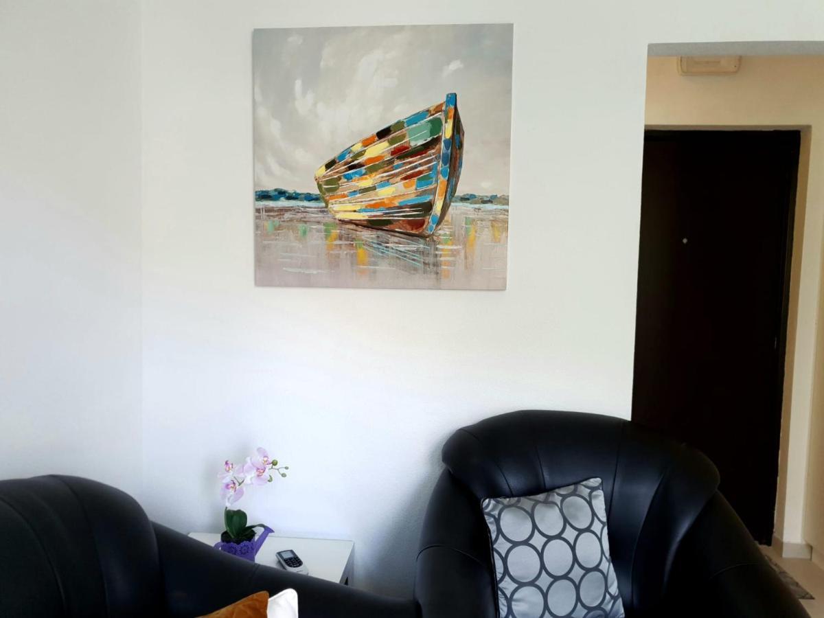 Orchid Seaview Apartment With Garage Parking 자톤 외부 사진